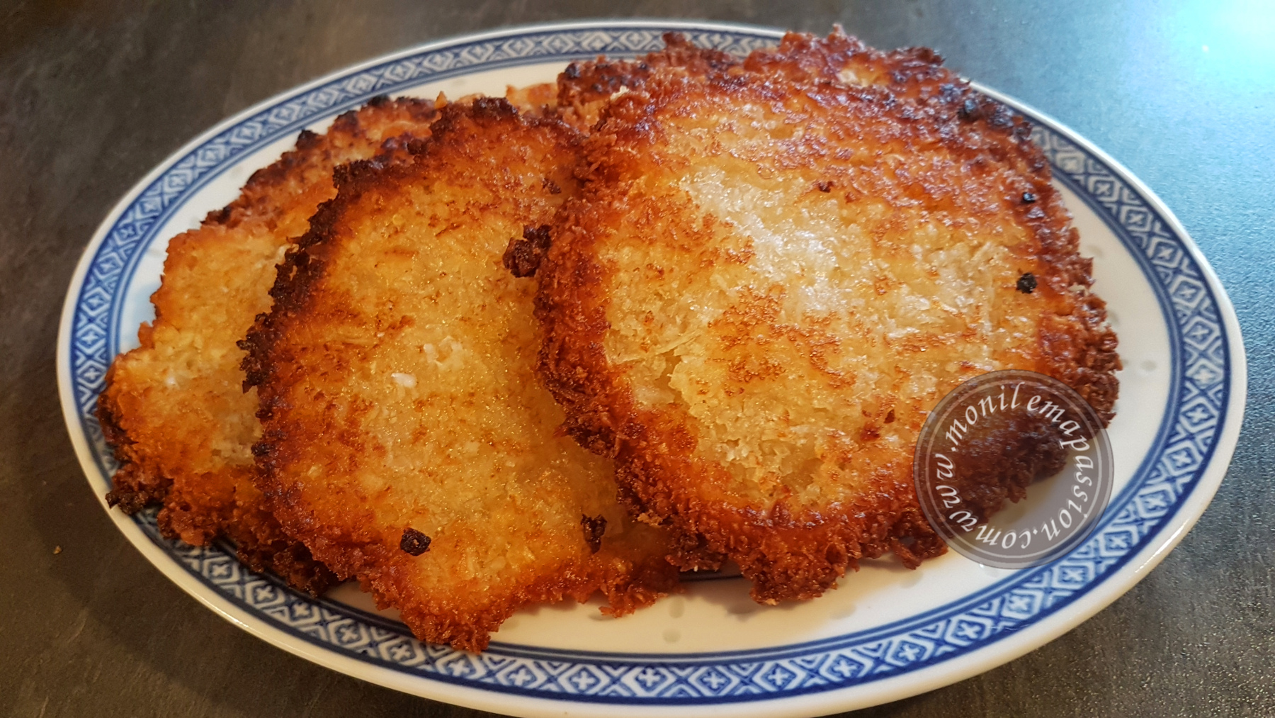 Galettes de Manioc – Sweet Tapioca Pan Fried Cakes